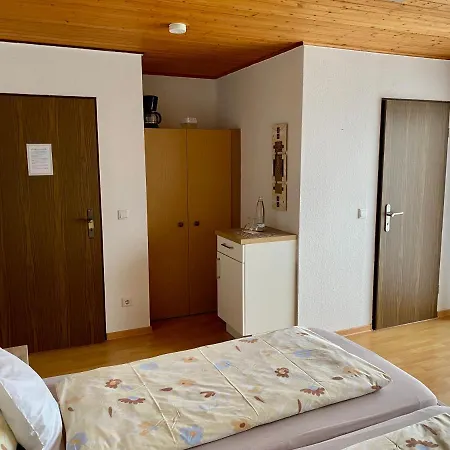 Maison d'hôtes Gisela Bed & Self Check-in Business Jakobsweg Brakel