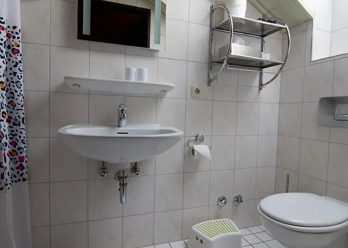 Gisela Bed And Self Check In