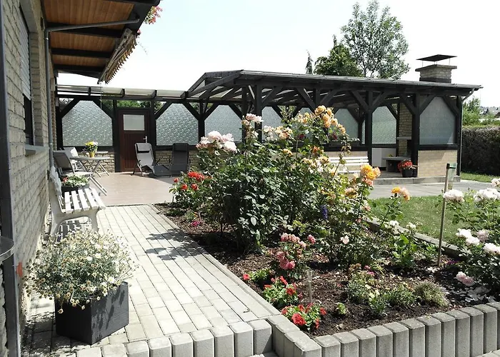 Gisela Bed And Self Check In ゲストハウス Brakel